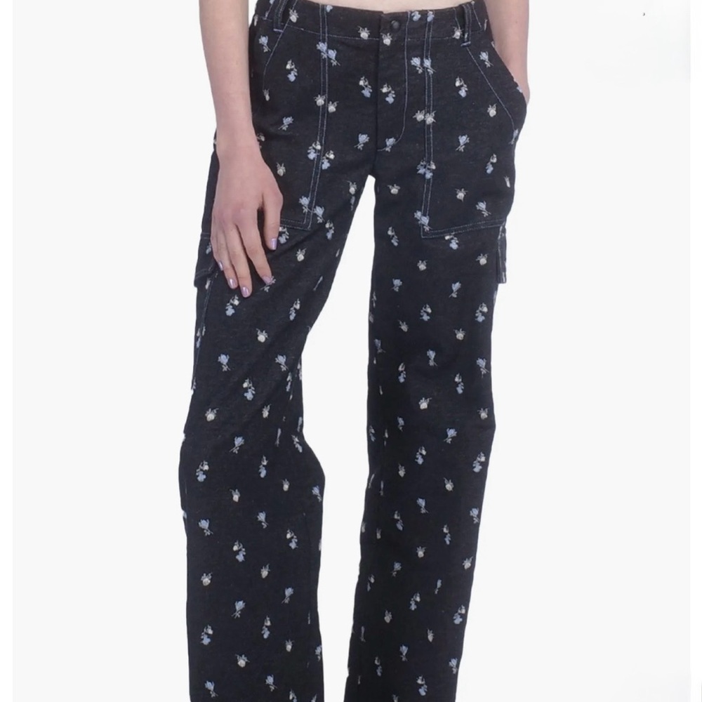 Anna Sui Denim Embroidered Roses Cargo Pants (NWT) - Picture 4 of 10